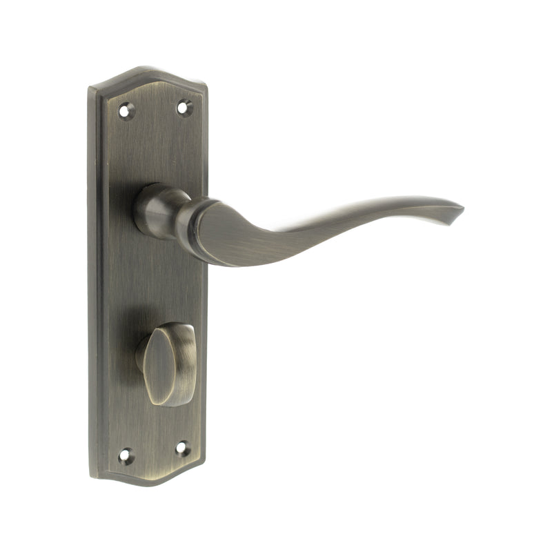 Old English Warwick WC Lever Door Handle on Backplate
