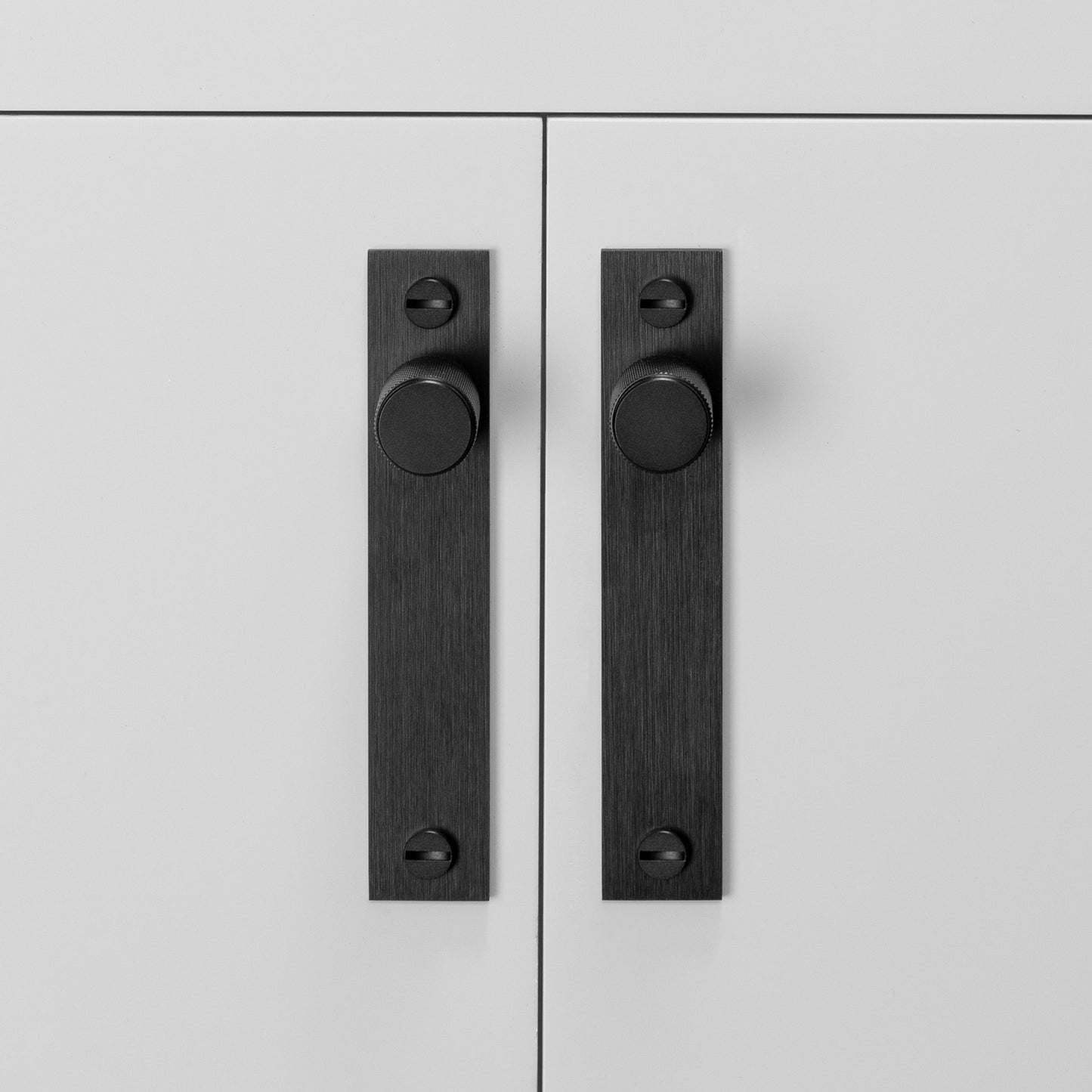 Cross Plate Furniture Knob