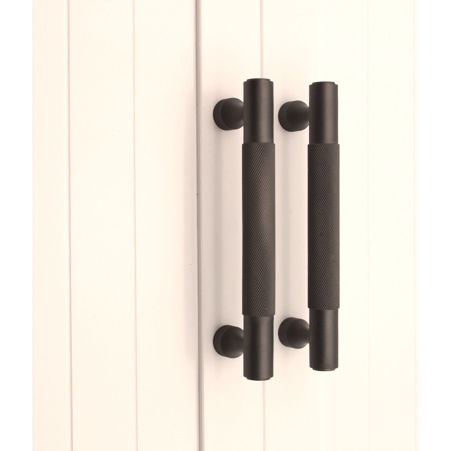 Knurled Bar Handles Small