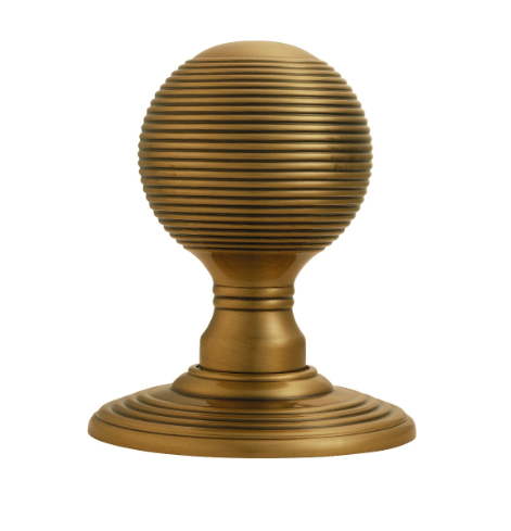 Delamain Reeded Knob