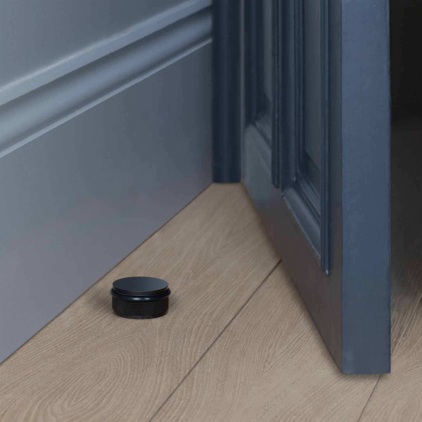 Door Stop / Floor / Cross lifestyle