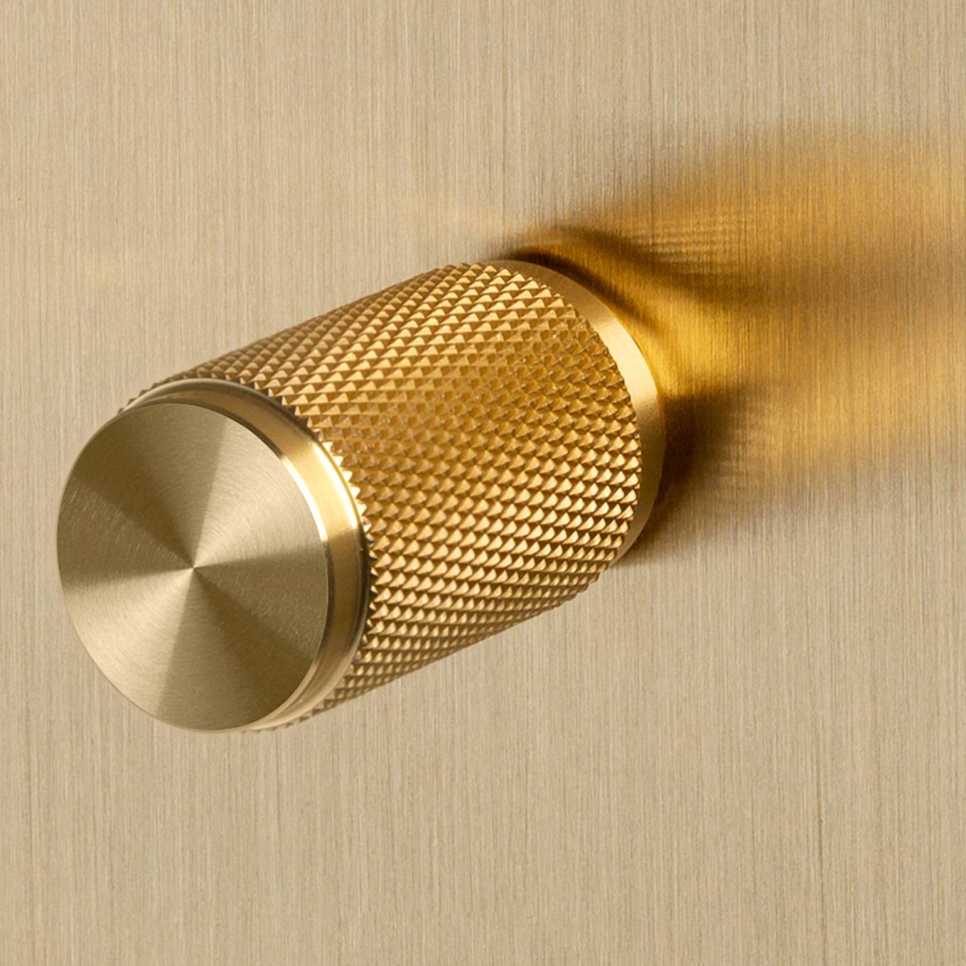 Buster + Punch 4G Dimmer / 120W / Cross knurl detail