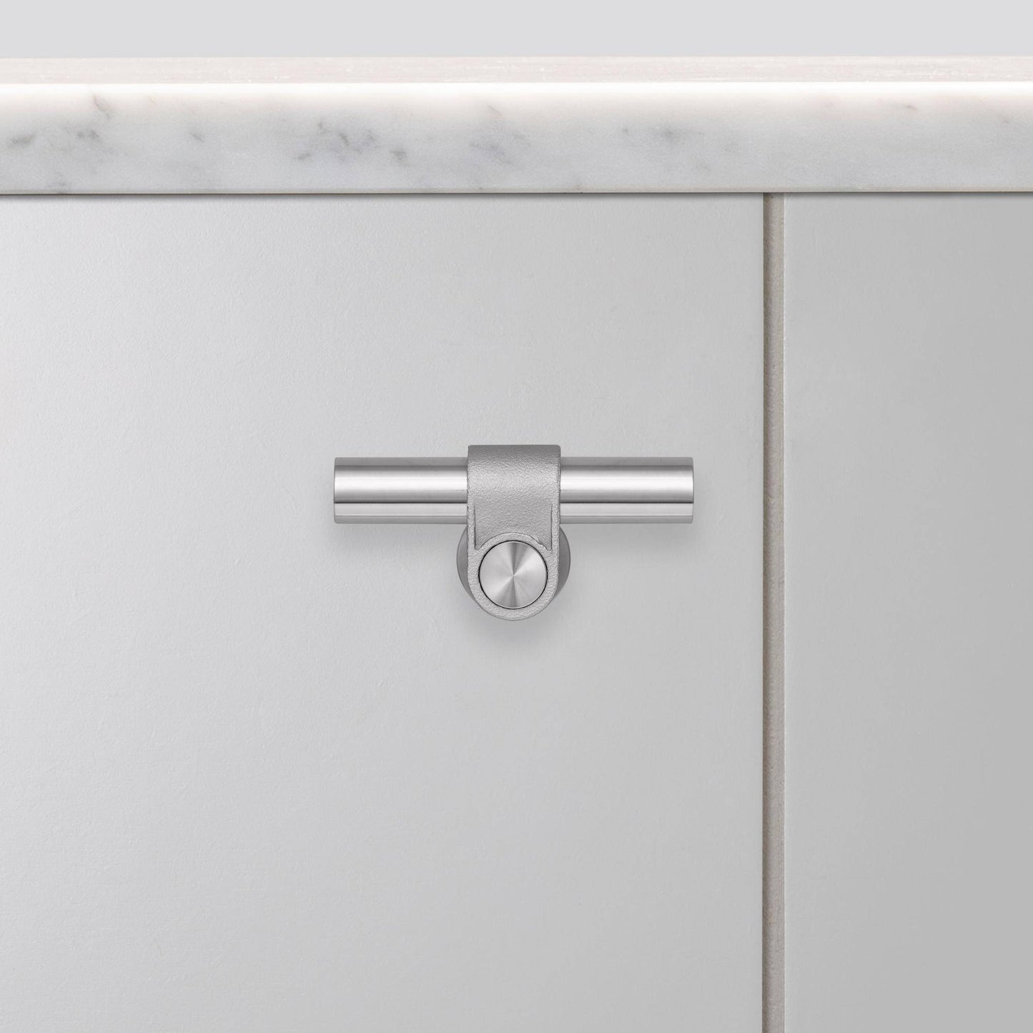 Buster + Punch Bathroom Product Sku Size Finish 1 Finish 2 Ex Vat Inc Vat T-BAR / Cast