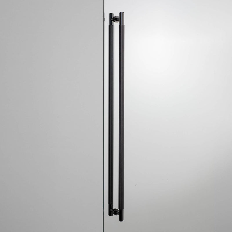 Closet Bar / Double-Sided / Cross Black