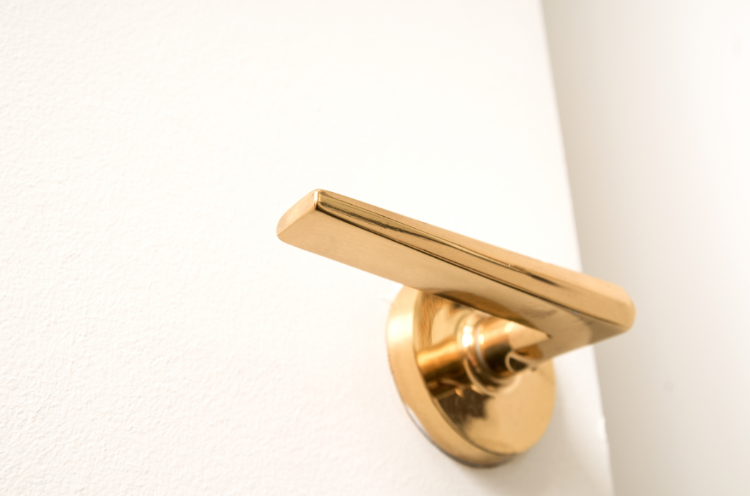 How to Clean Brass Door Handles Without Damaging the Finish