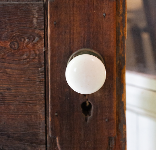 Ceramic Door Knobs Are Back — And Here's How to Style Them