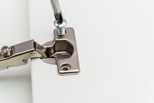 10 Best Hinges for Heavy Doors