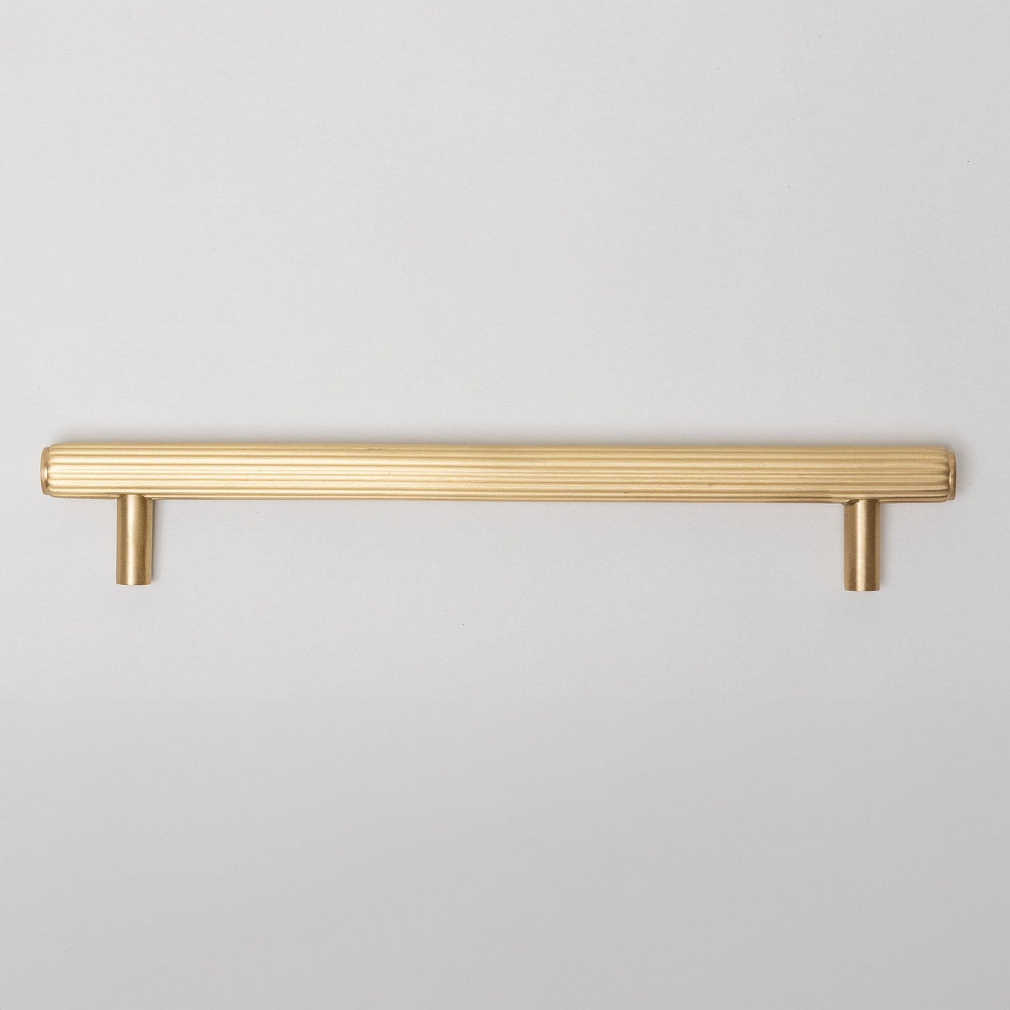 Solid Brass Straight Knurled Kitchen Pull Handles & Knobs - Satin Brass Finish
