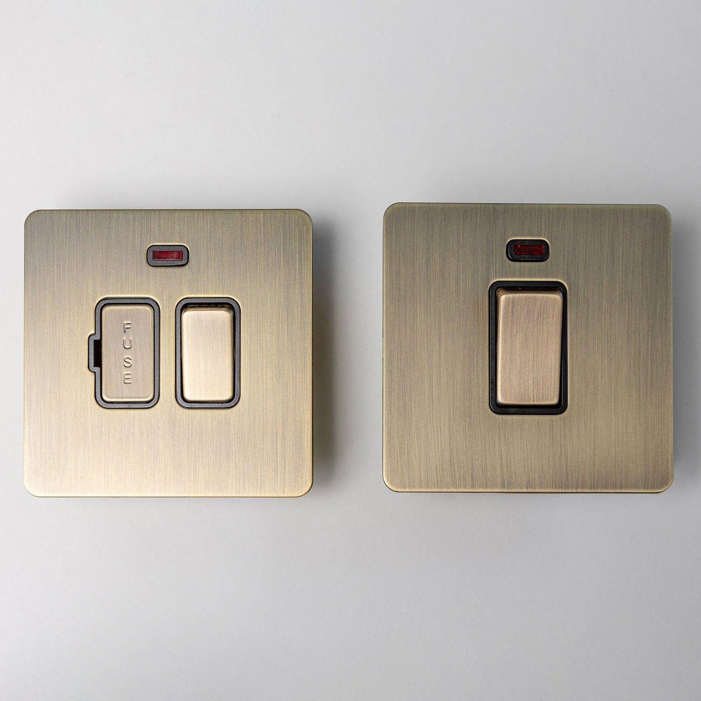 Antique Brass Switches and Sockets - Straight Knurled Design
