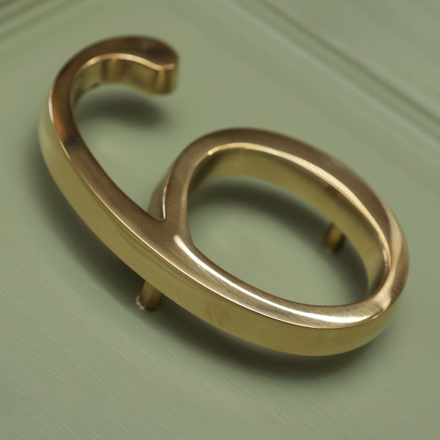 Premium Floating Plain House Numbers in Polished Brass Finish 0-9
