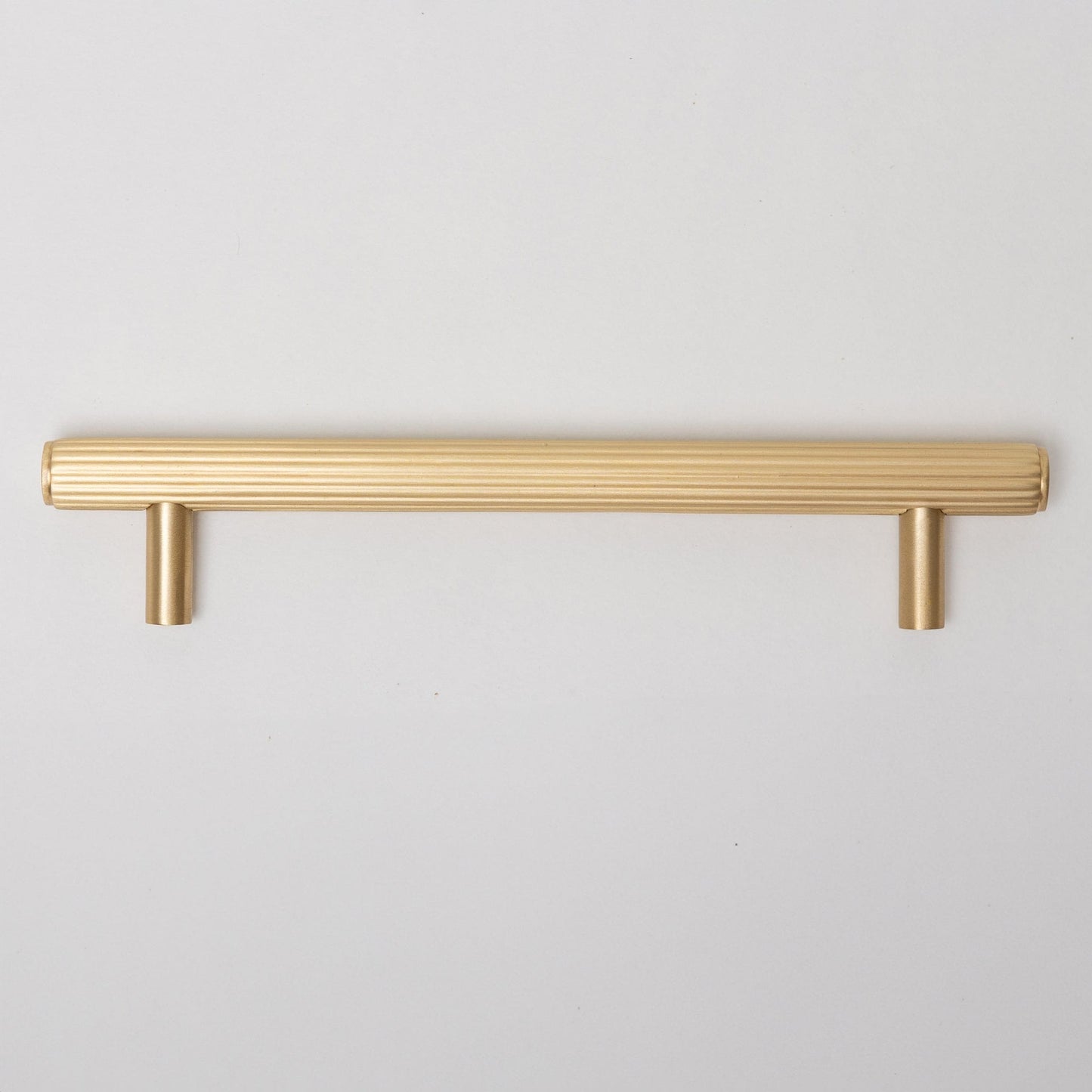 Solid Brass Straight Knurled Kitchen Pull Handles & Knobs - Satin Brass Finish
