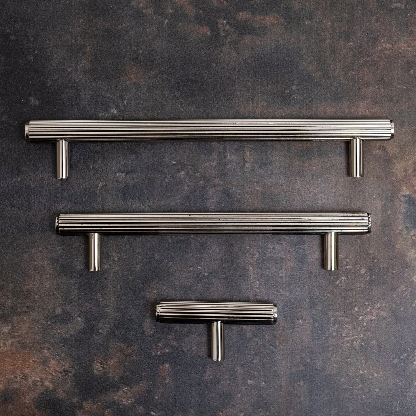 Solid Brass Straight Knurled Kitchen Pull Handles & Knobs - Polished Nickel Finish