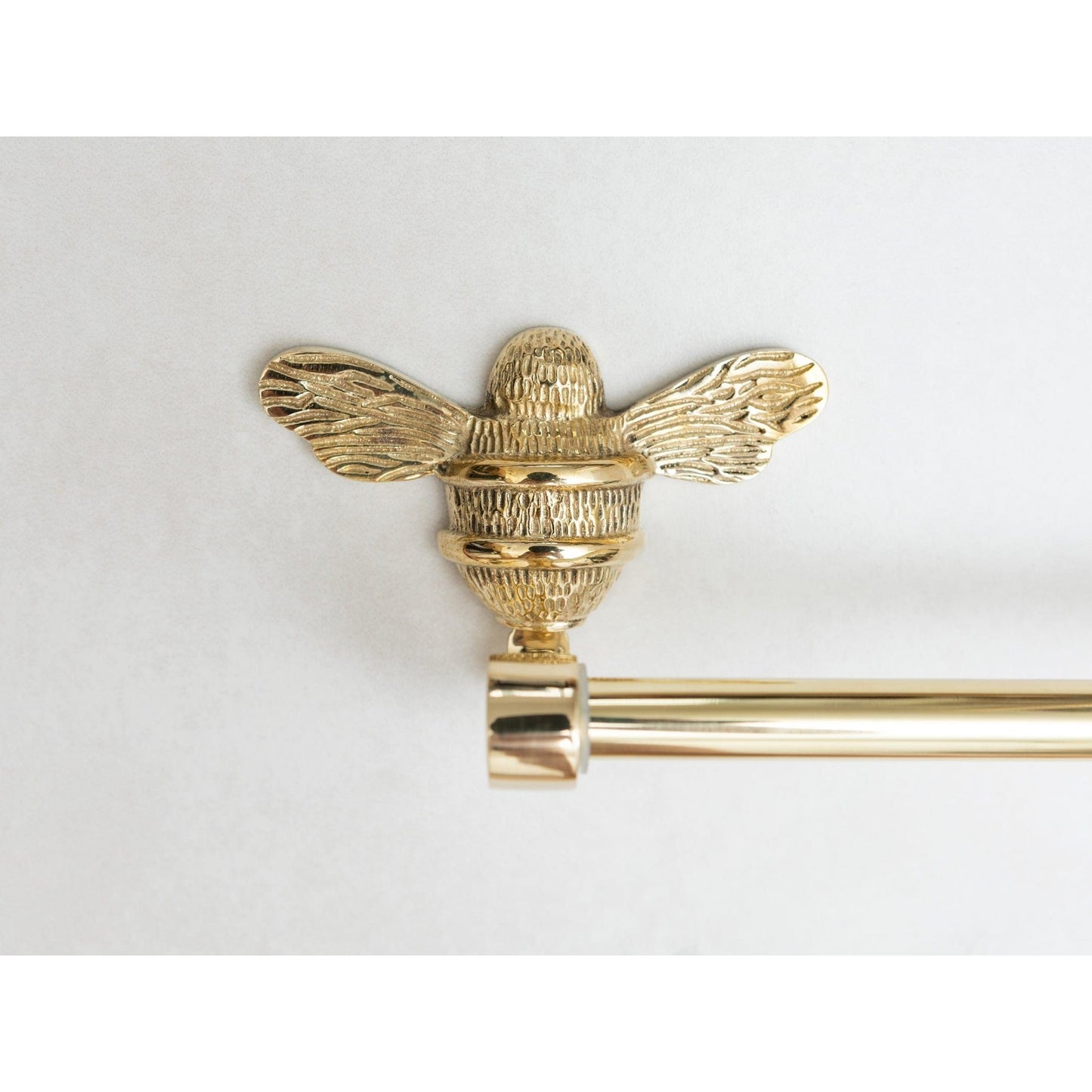 Brass bee Towel Rail with Bee - Brass bee