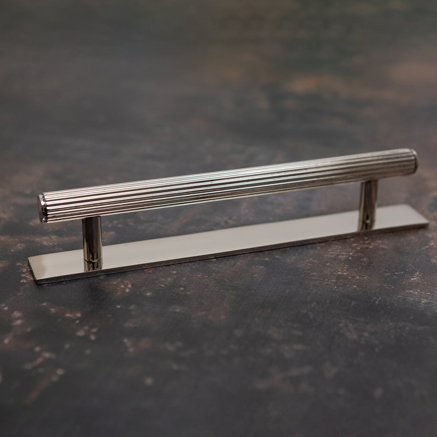 Solid Brass Straight Knurled Kitchen Pull Handles & Knobs - Polished Nickel Finish