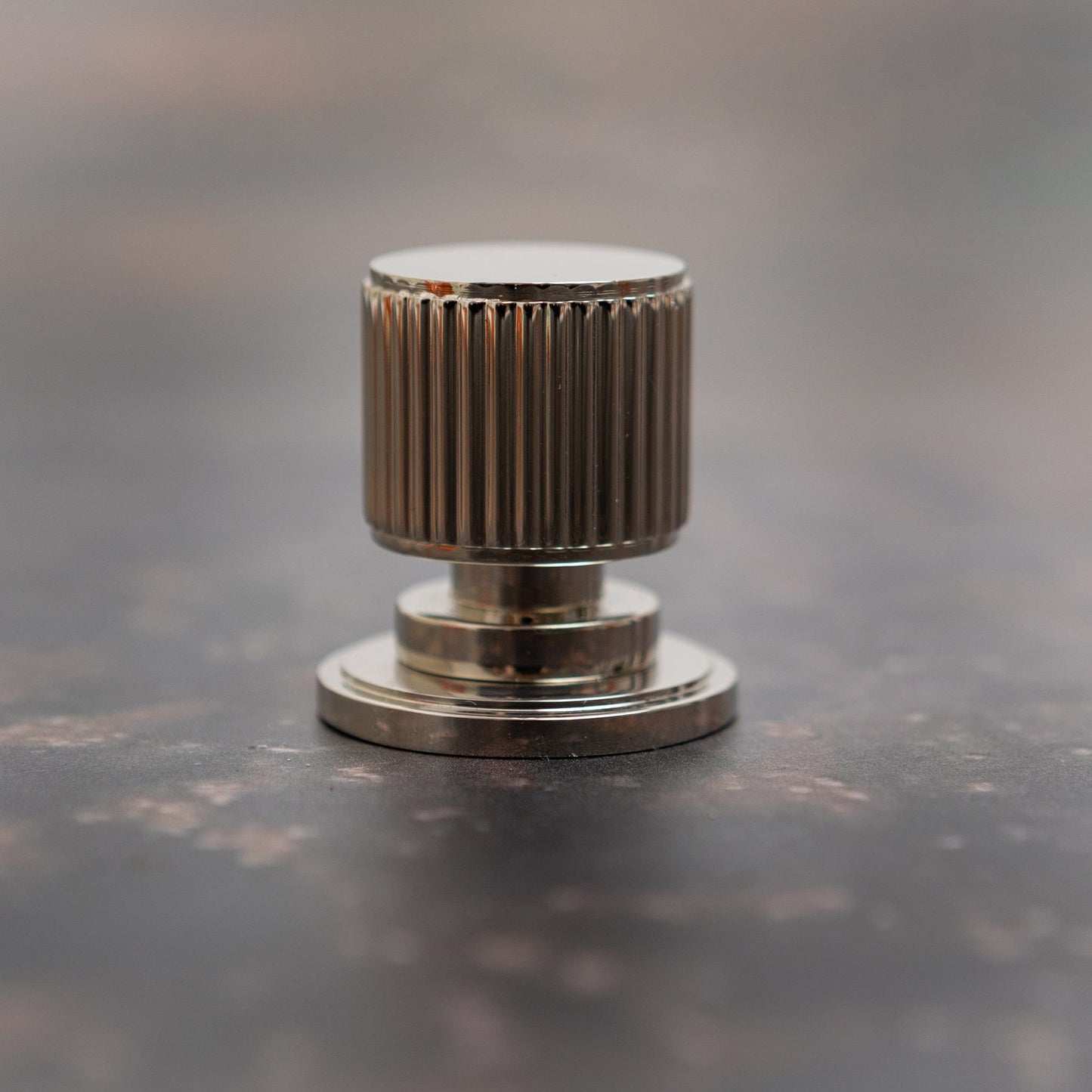 Solid Brass Straight Knurled Kitchen Pull Handles & Knobs - Polished Nickel Finish