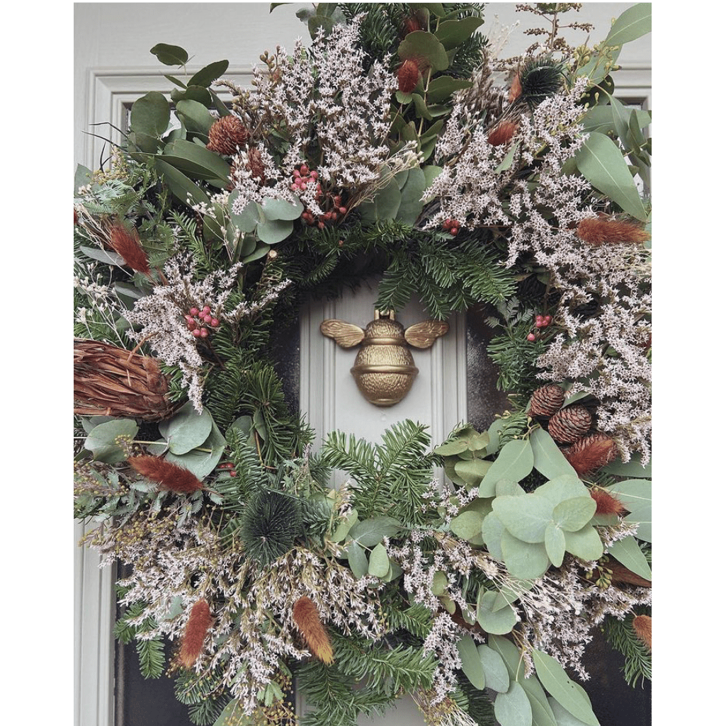 Bumble Bee Brass Door Knocker - Brass Finish - Brass bee