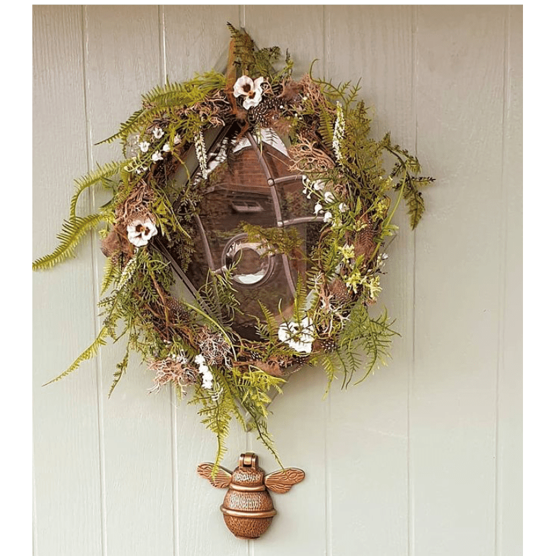 Brass Bumble Bee Door Knocker - Bronze Finish - Brass bee