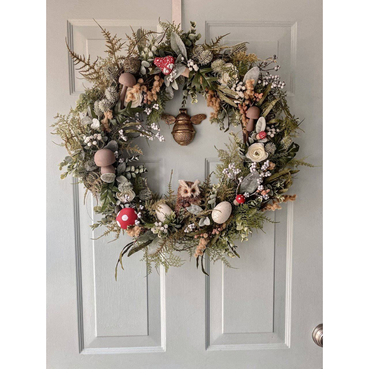 Brass Bumble Bee Door Knocker - Bronze Finish - Brass bee