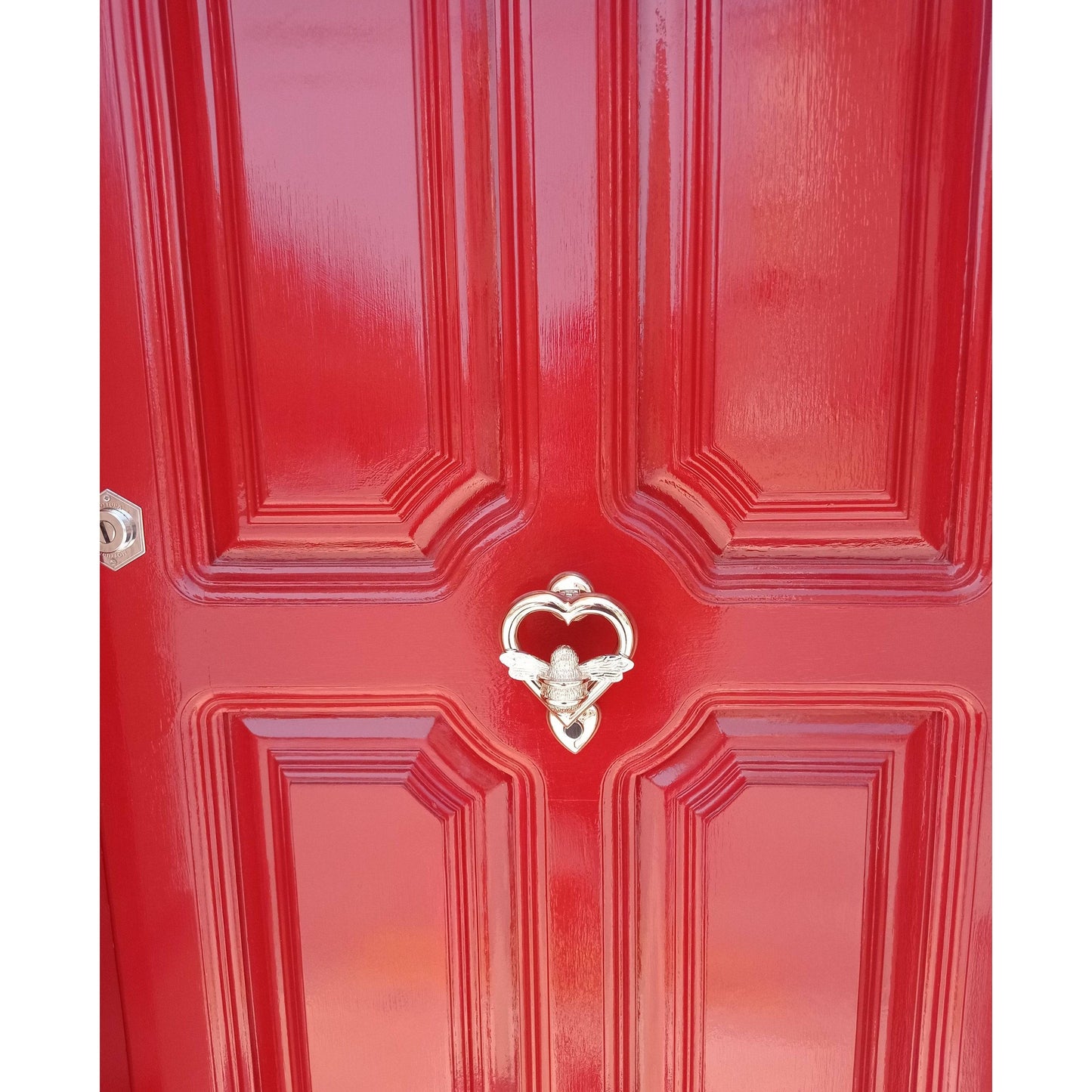 Brass Bumble Bee Heart Door Knocker - Nickel Finish - Brass bee