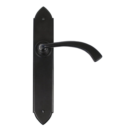 Gothic Curved Sprung Lever Latch Set