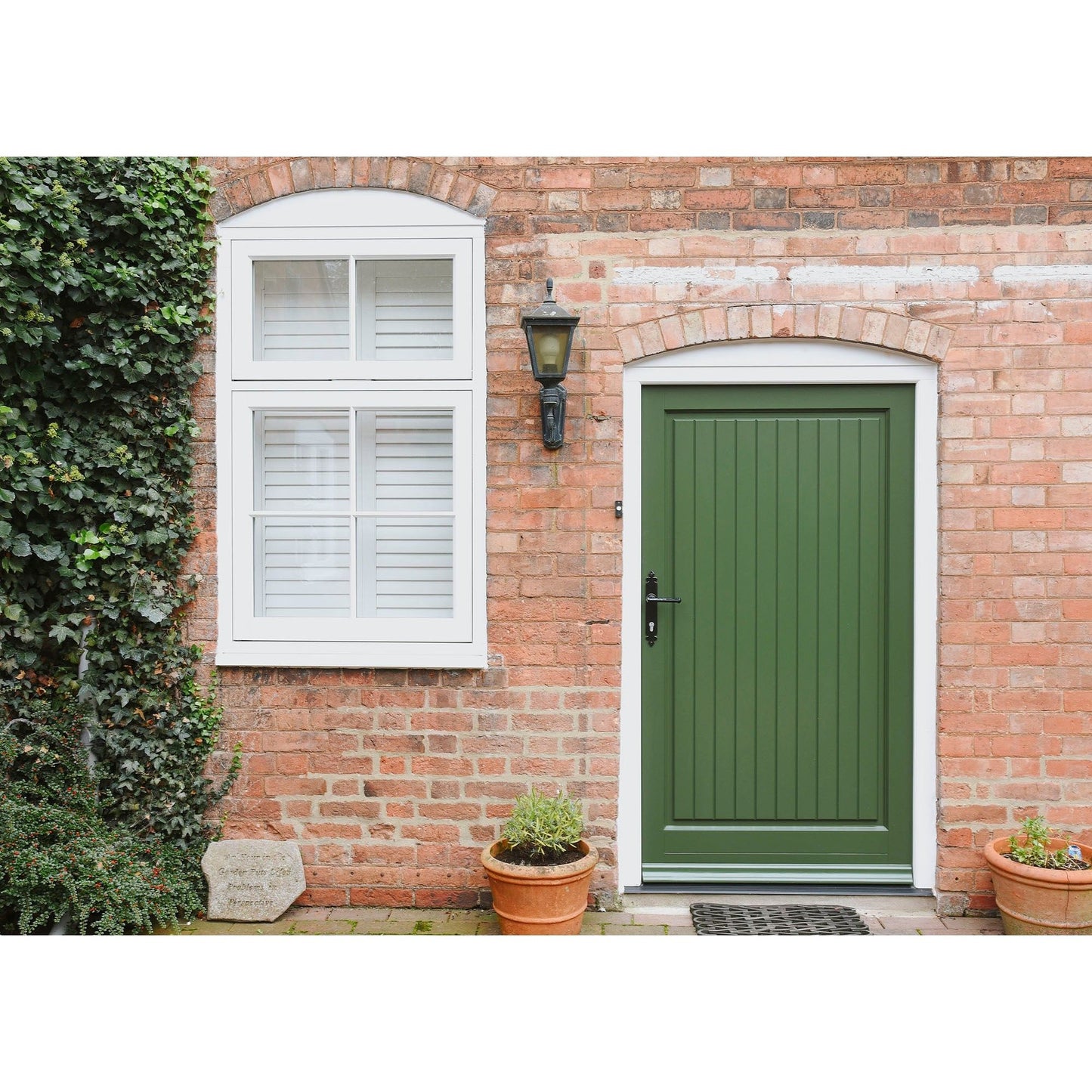 Tudor Lever Espag. Lock Set