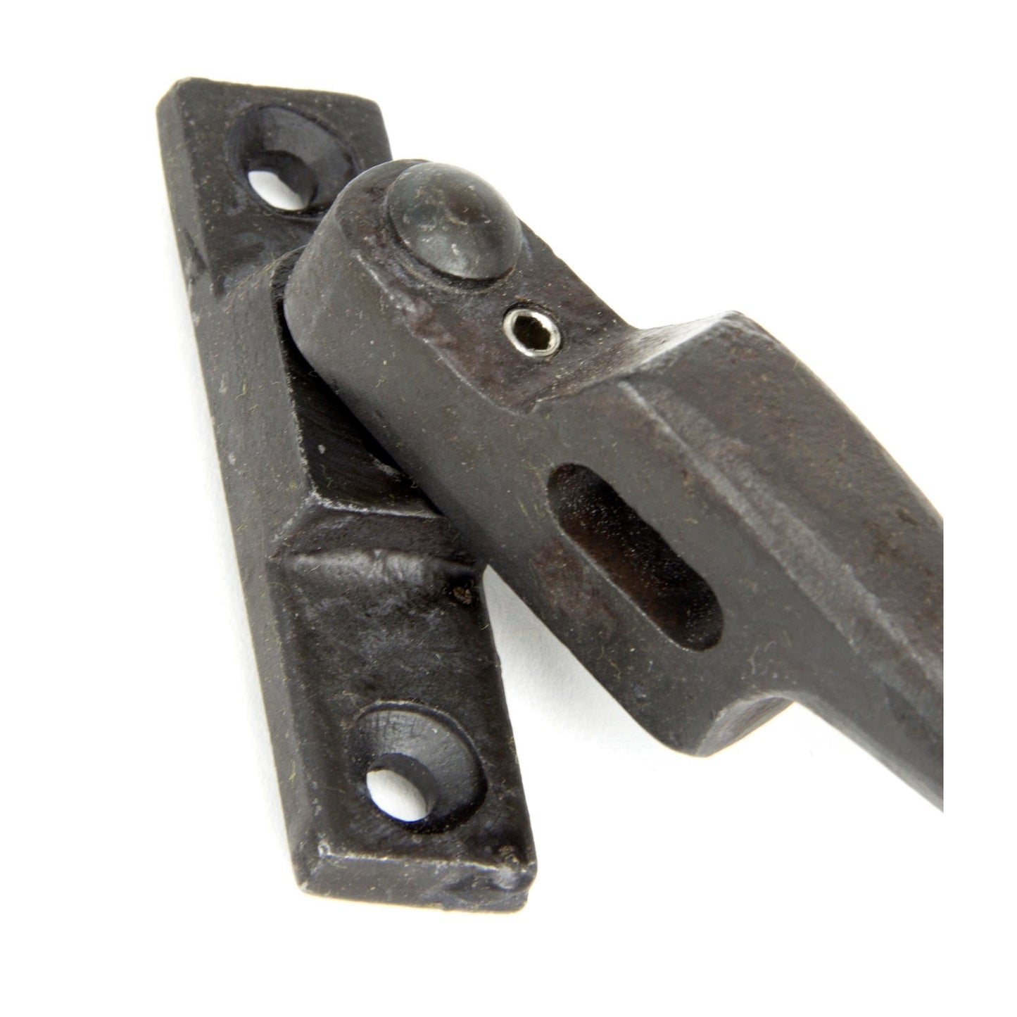 Night-Vent Locking Monkeytail Fastener