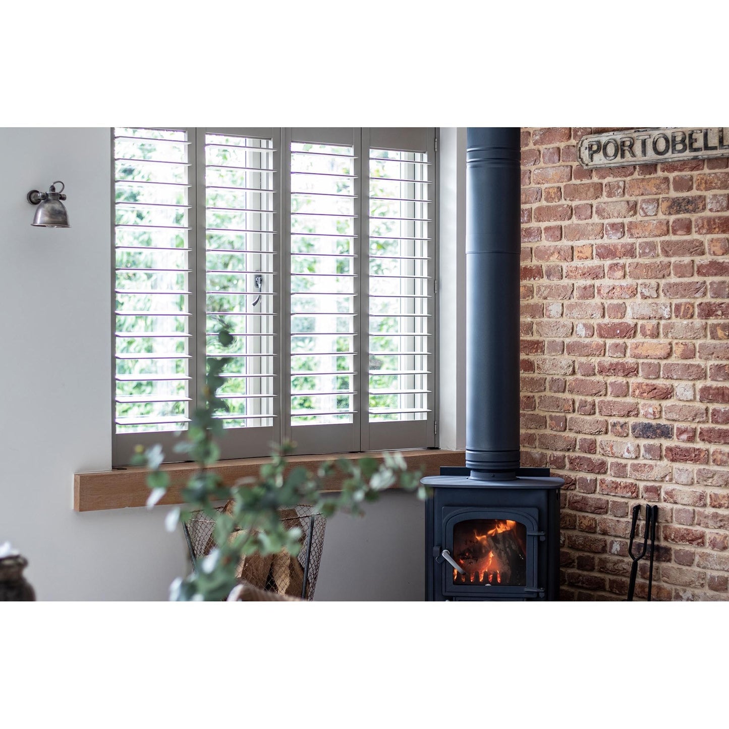 Locking Peardrop Espag