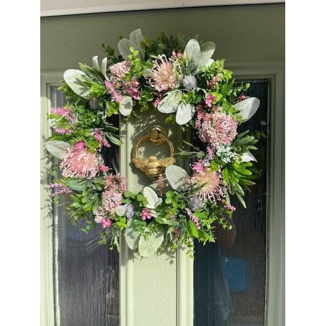 Brass Bumble Bee Ring Door Knocker - Brass Finish - Brass bee