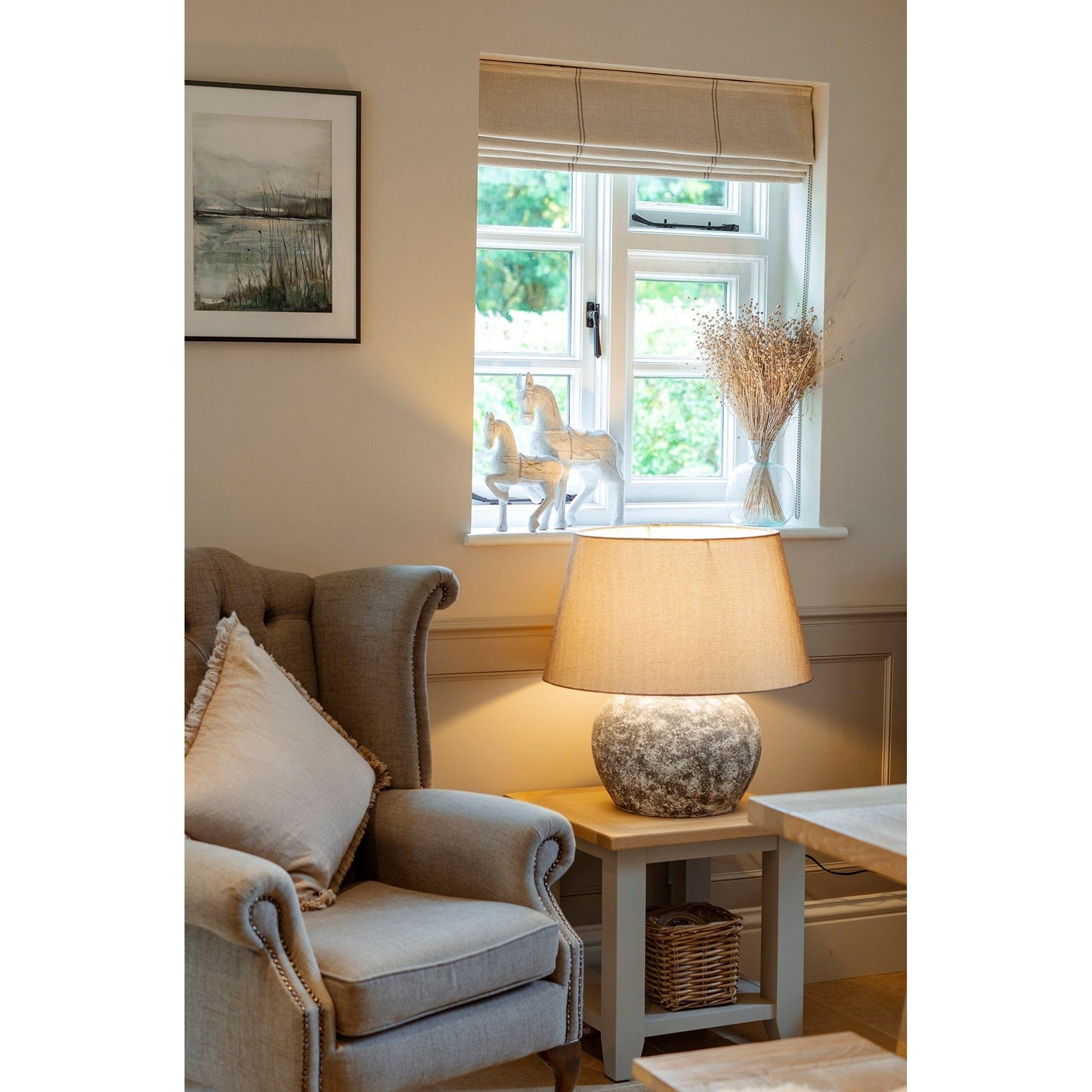 Locking Hinton Fastener