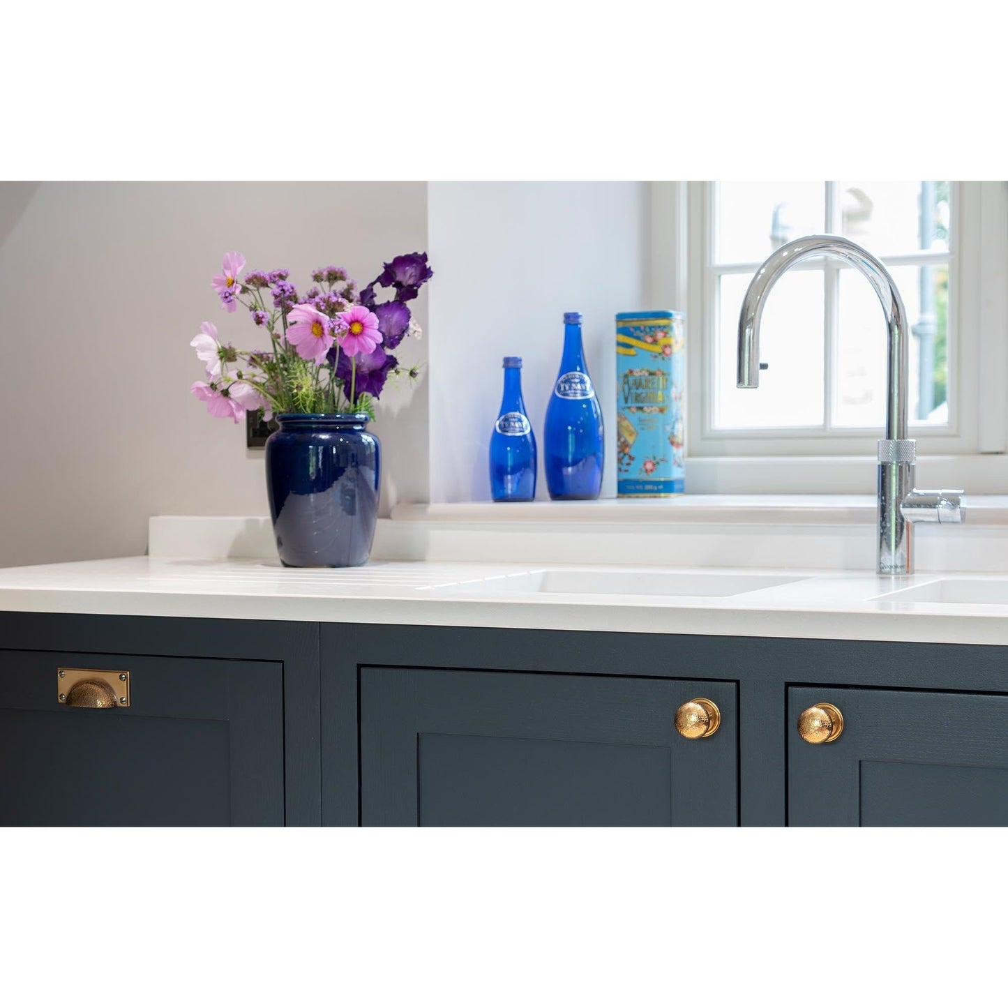 Hammered Art Deco Drawer Pull