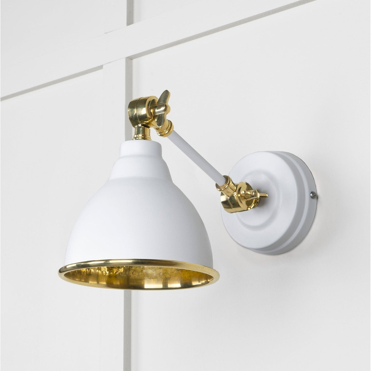 Hammered Brass Brindley Wall Light