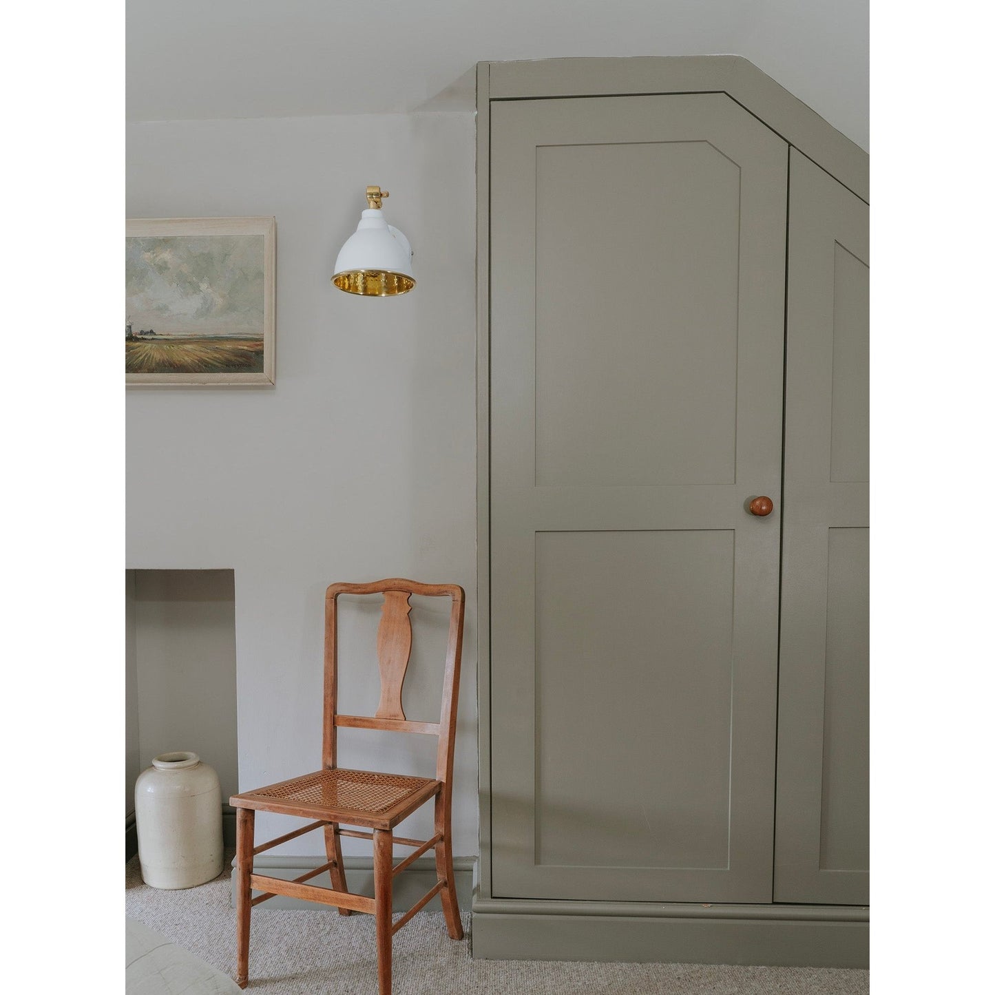 Hammered Brass Brindley Wall Light