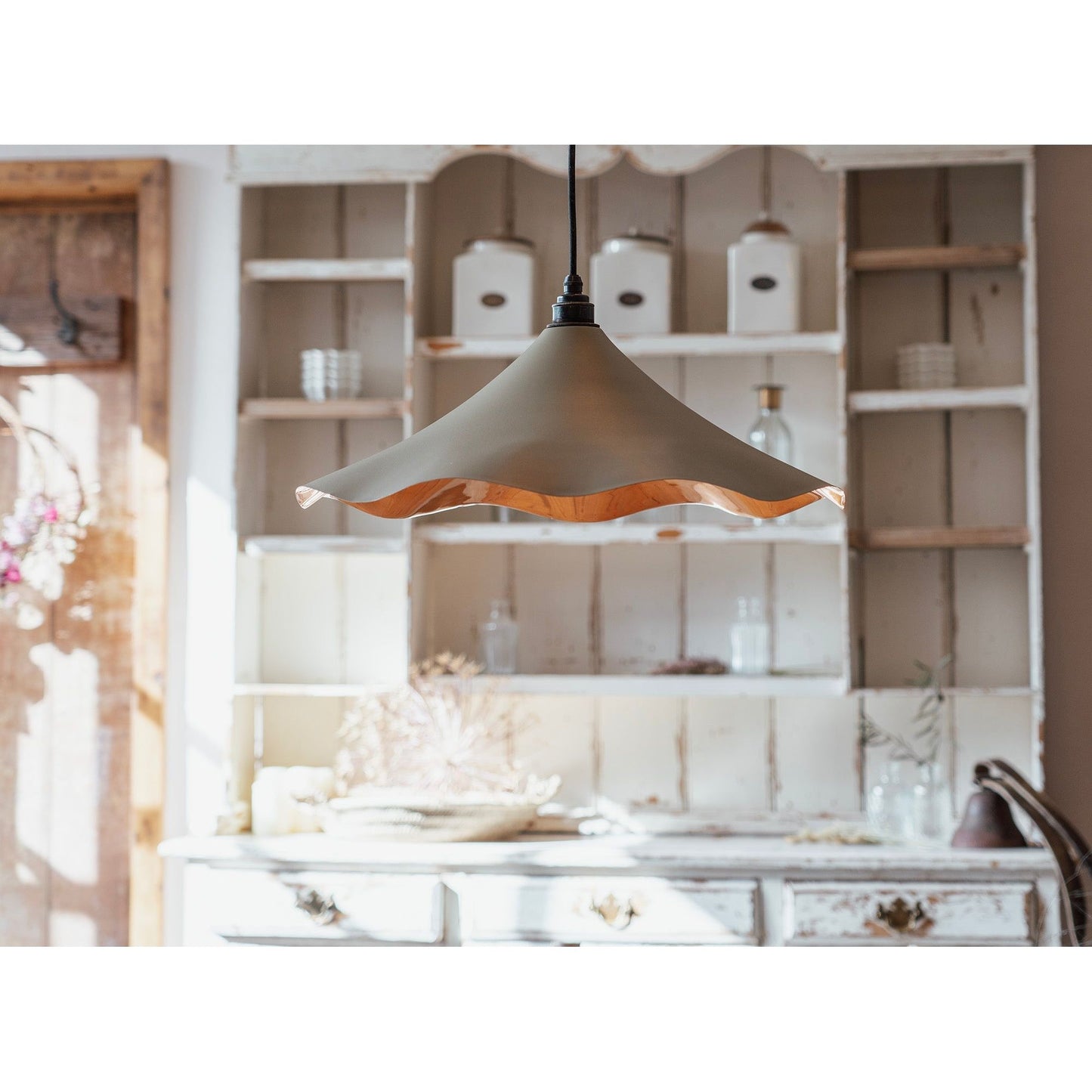 Smooth Copper Flora Pendant