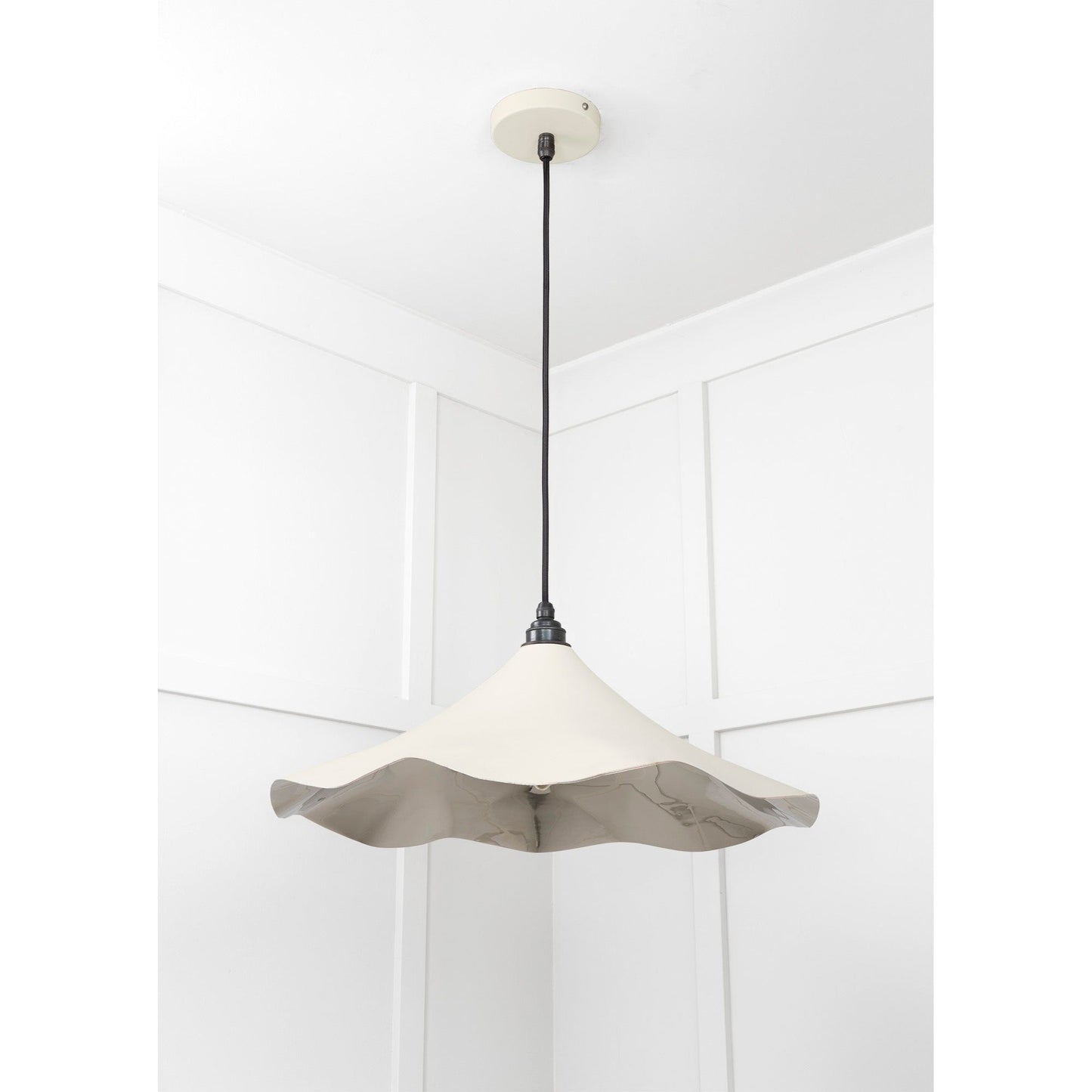 Smooth Nickel Flora Pendant