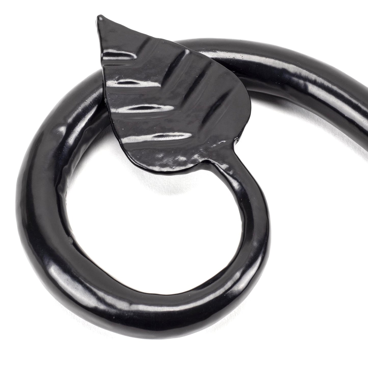 Leaf Curtain Finial (pair)