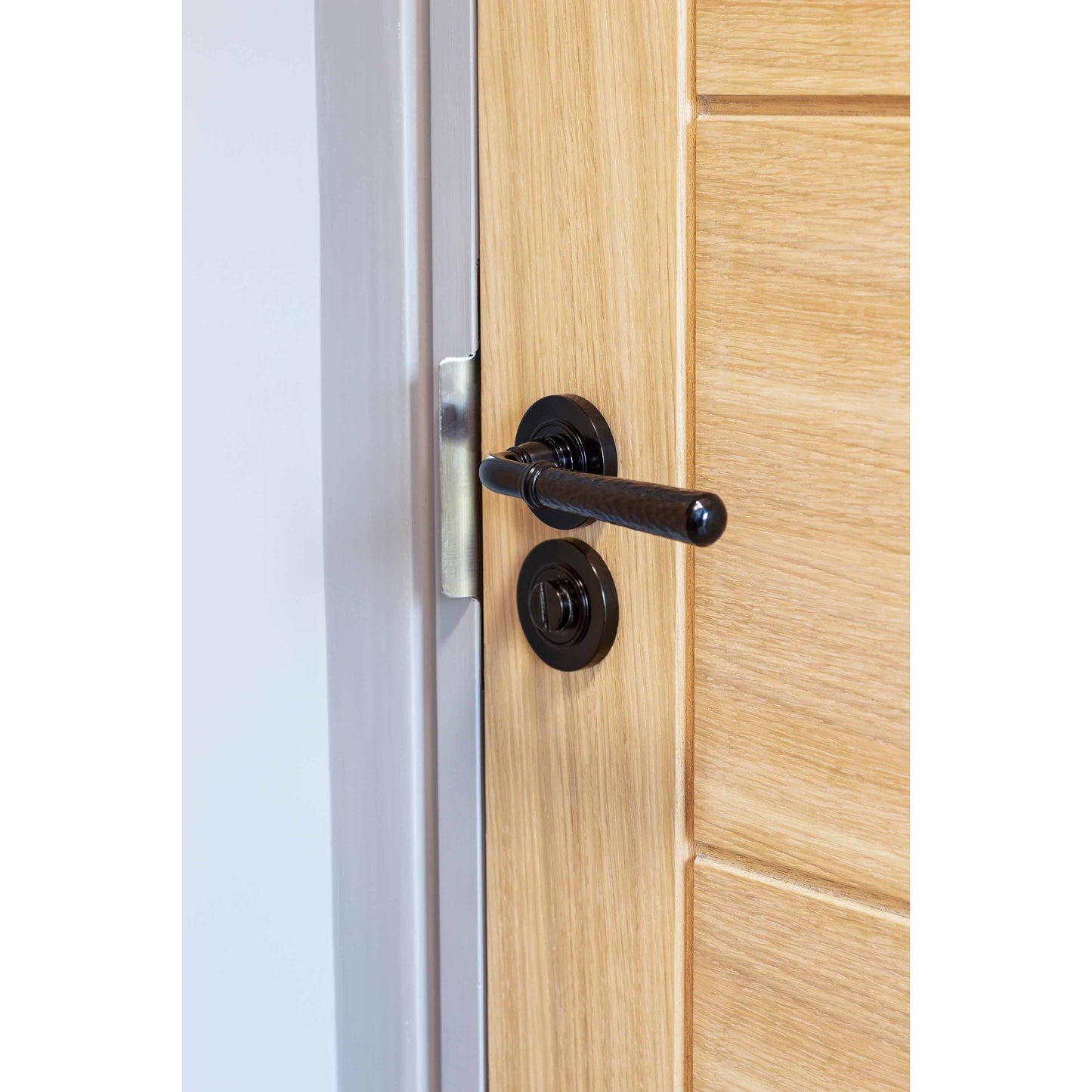 Hammered Newbury Lever on Rose Set (Unsprung)