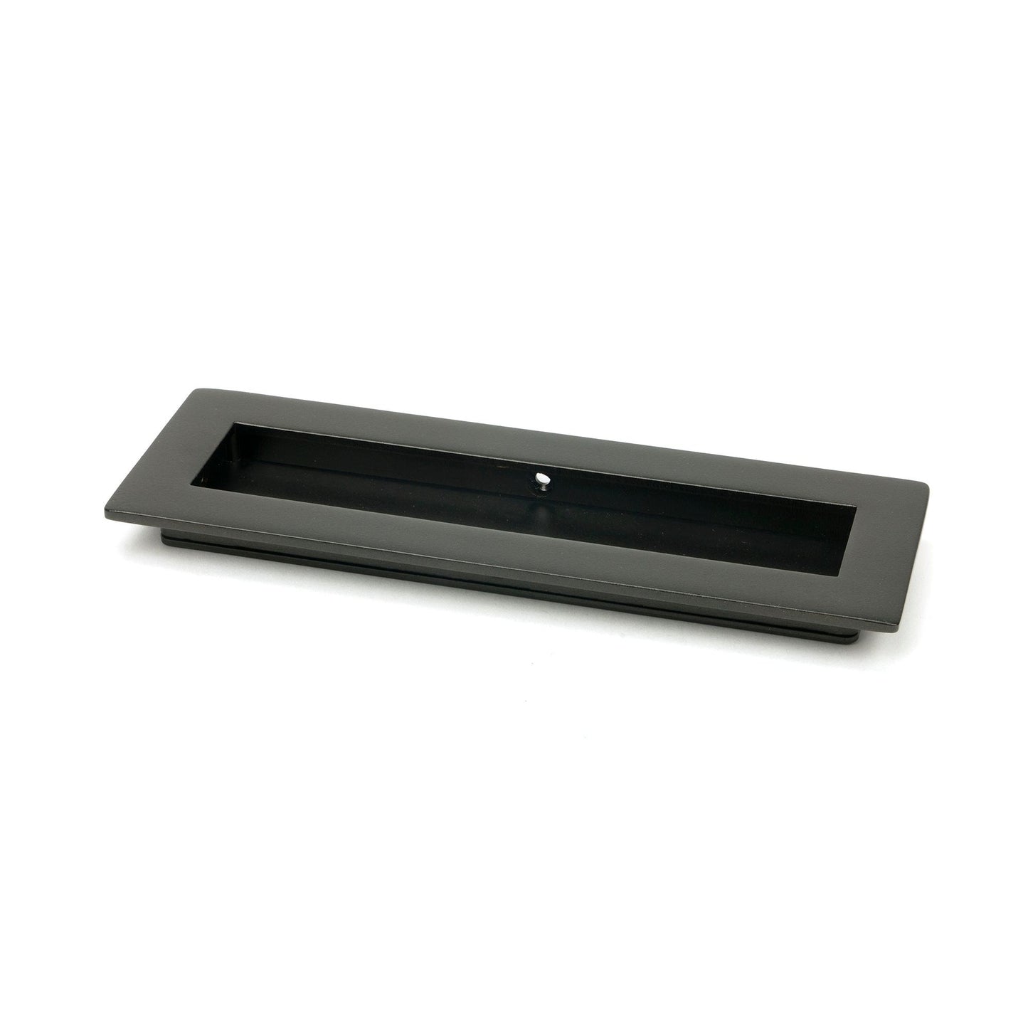 Plain Rectangular Pull