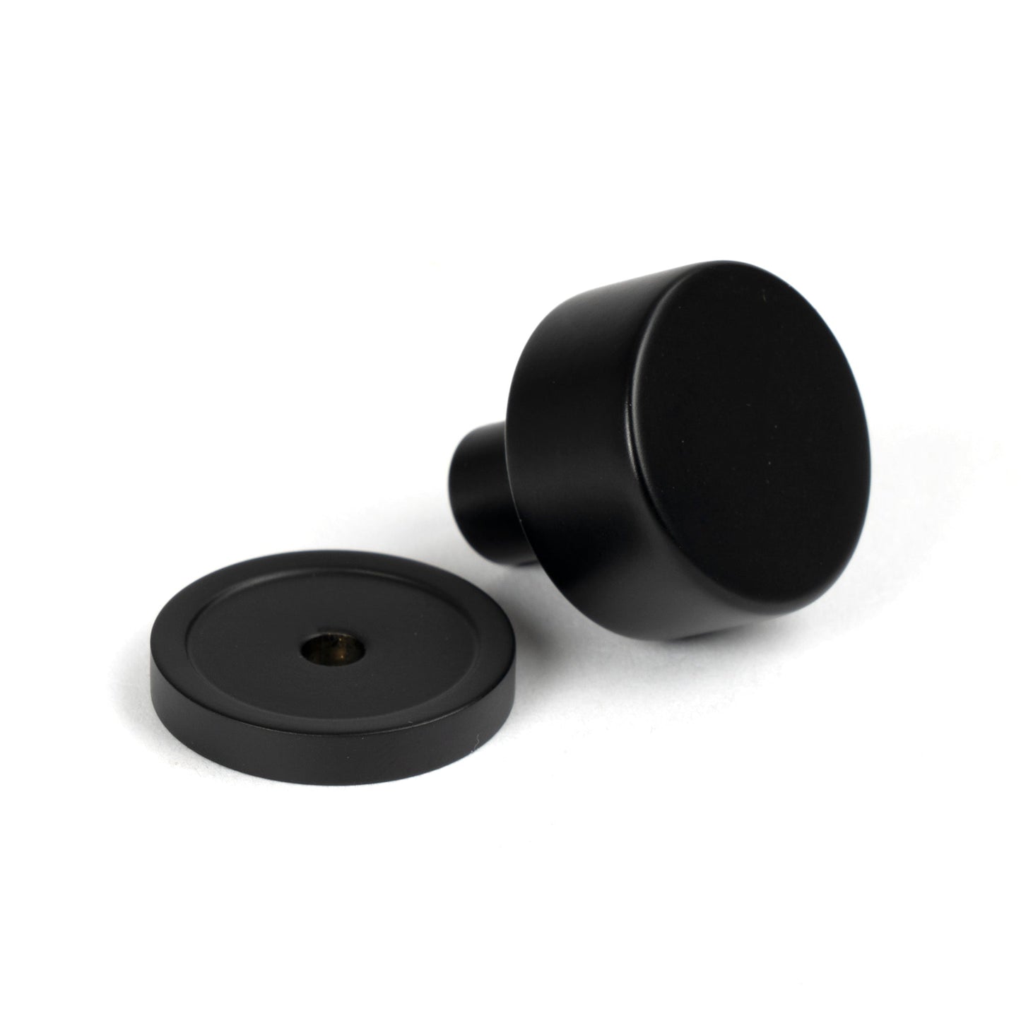 25mm Kelso Cabinet Knob