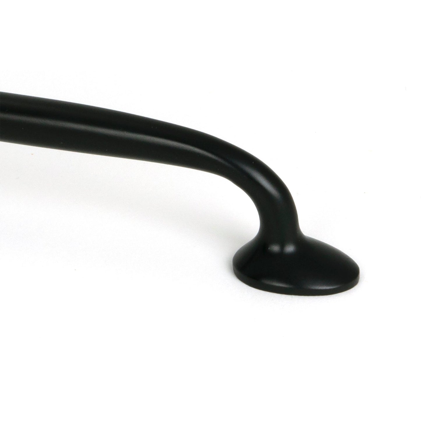 Moore Pull Handle