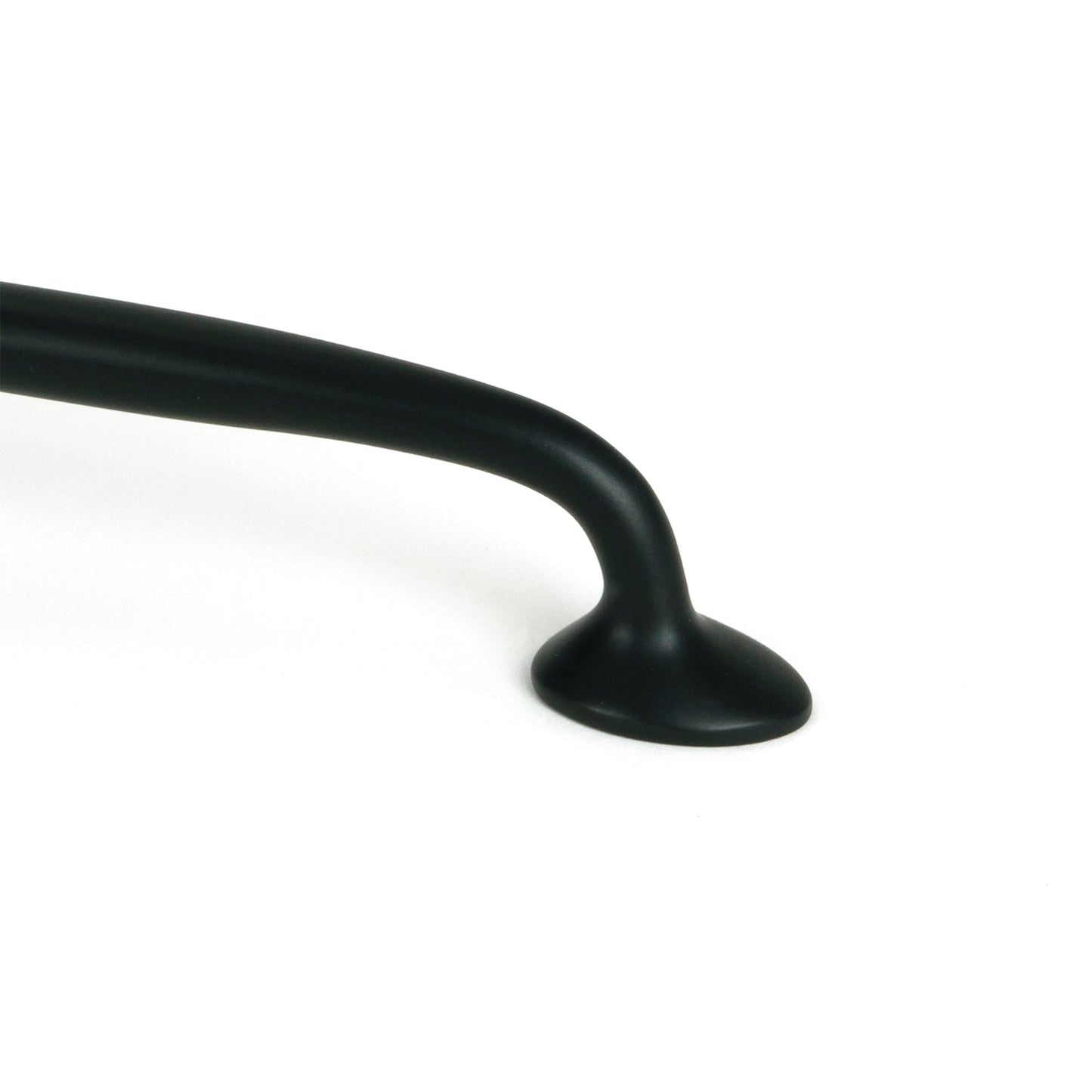 Moore Pull Handle