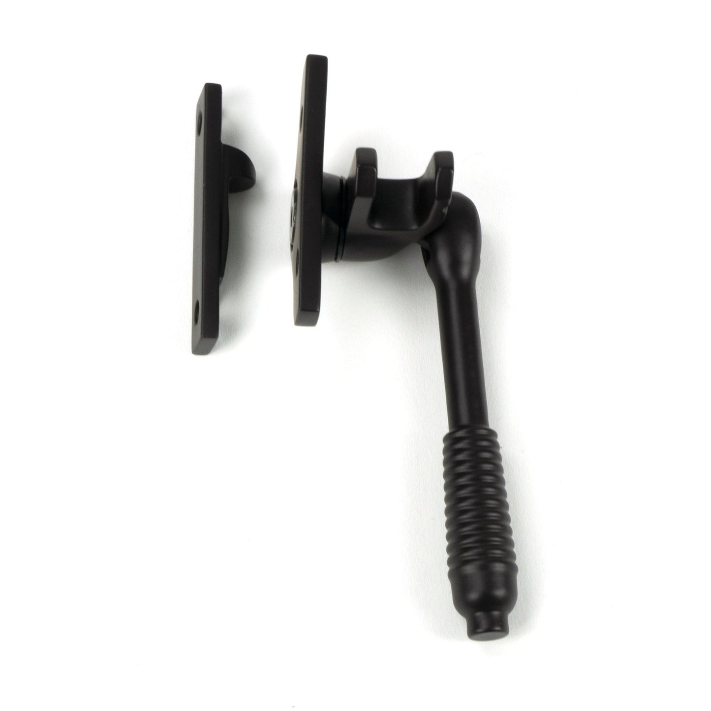 Night-Vent Locking Reeded Fastener (Steel Window)