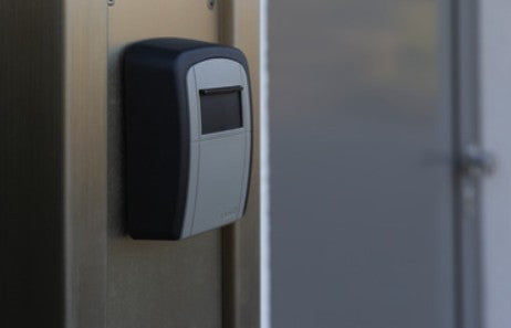 KeyGarage™ 707 – Wall Mounted Key Storage Box