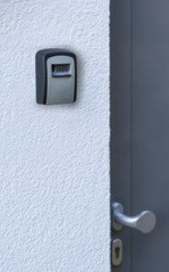 KeyGarage™ 707 – Wall Mounted Key Storage Box