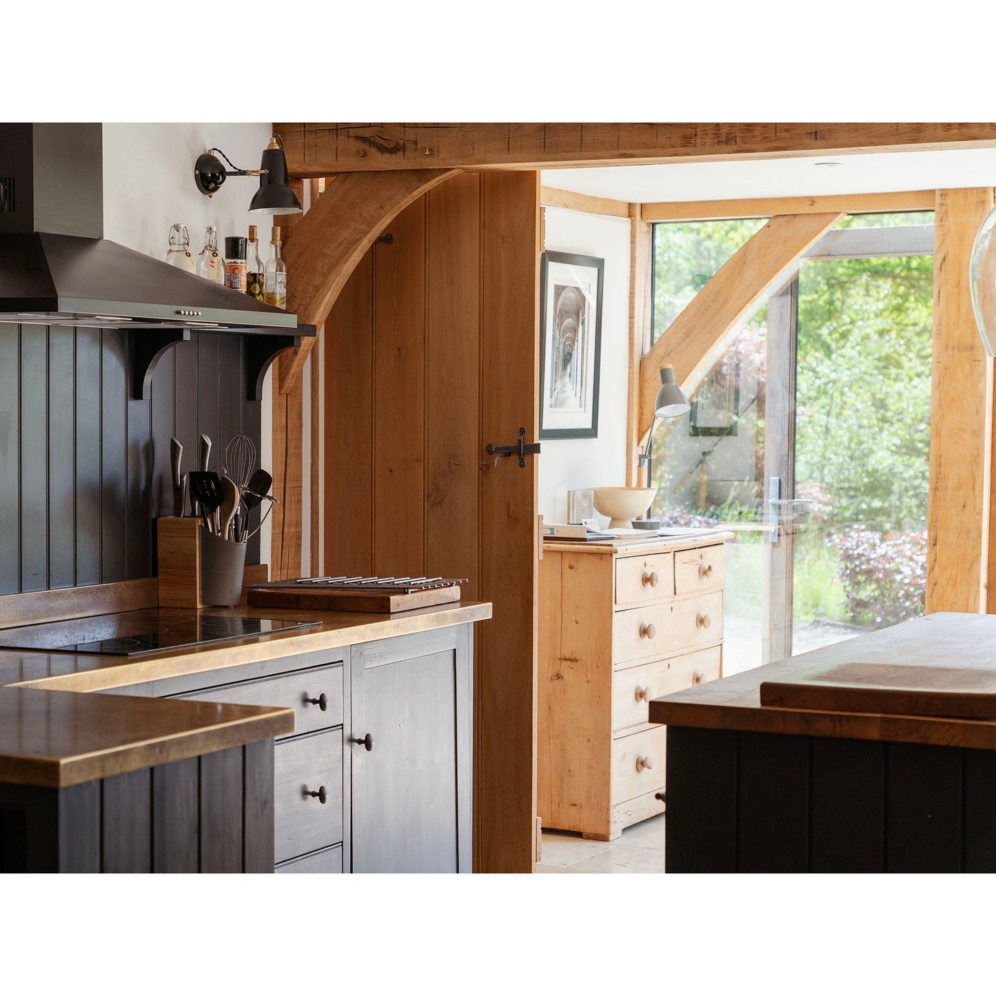 Oval Cabinet Knob (Blacksmith)