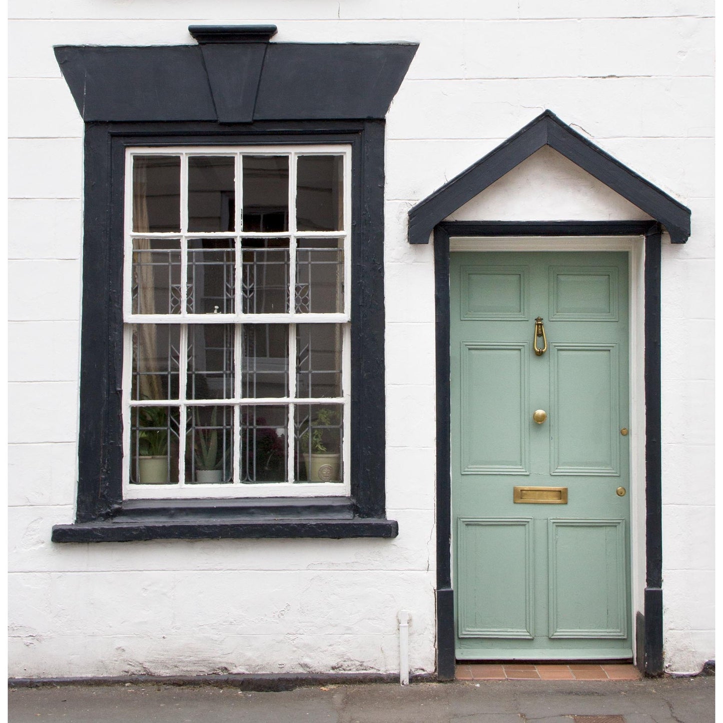 30mm Round Escutcheon