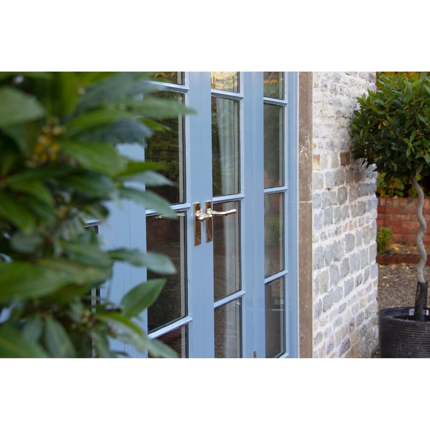 Newbury Lever Lock Set