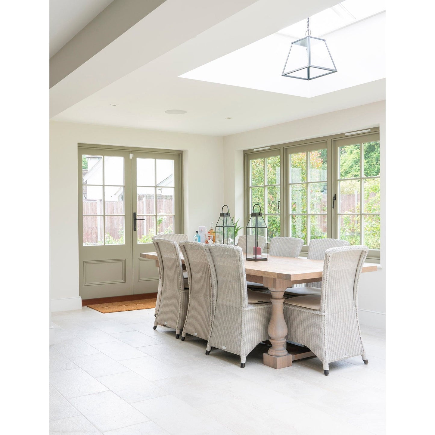 Newbury Slimline Lever Espag. Lock Set