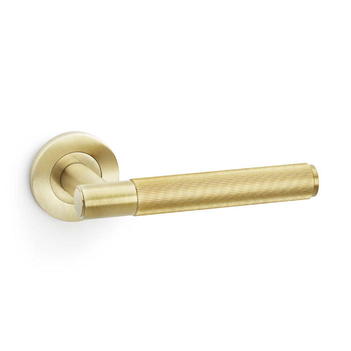 Reeded Spitfire Lever on Round Rose