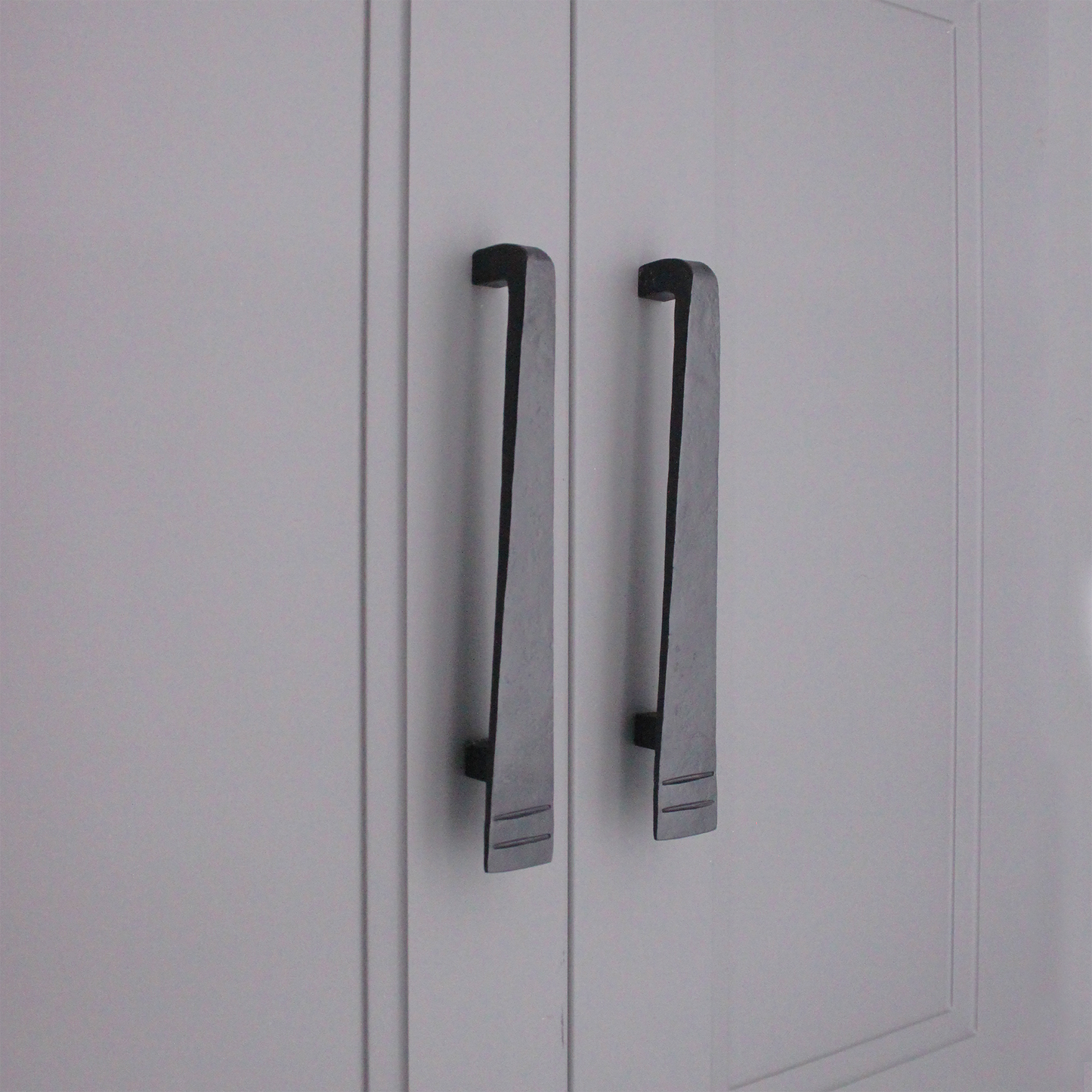 Skeg Pull Handle Small  Matt Black