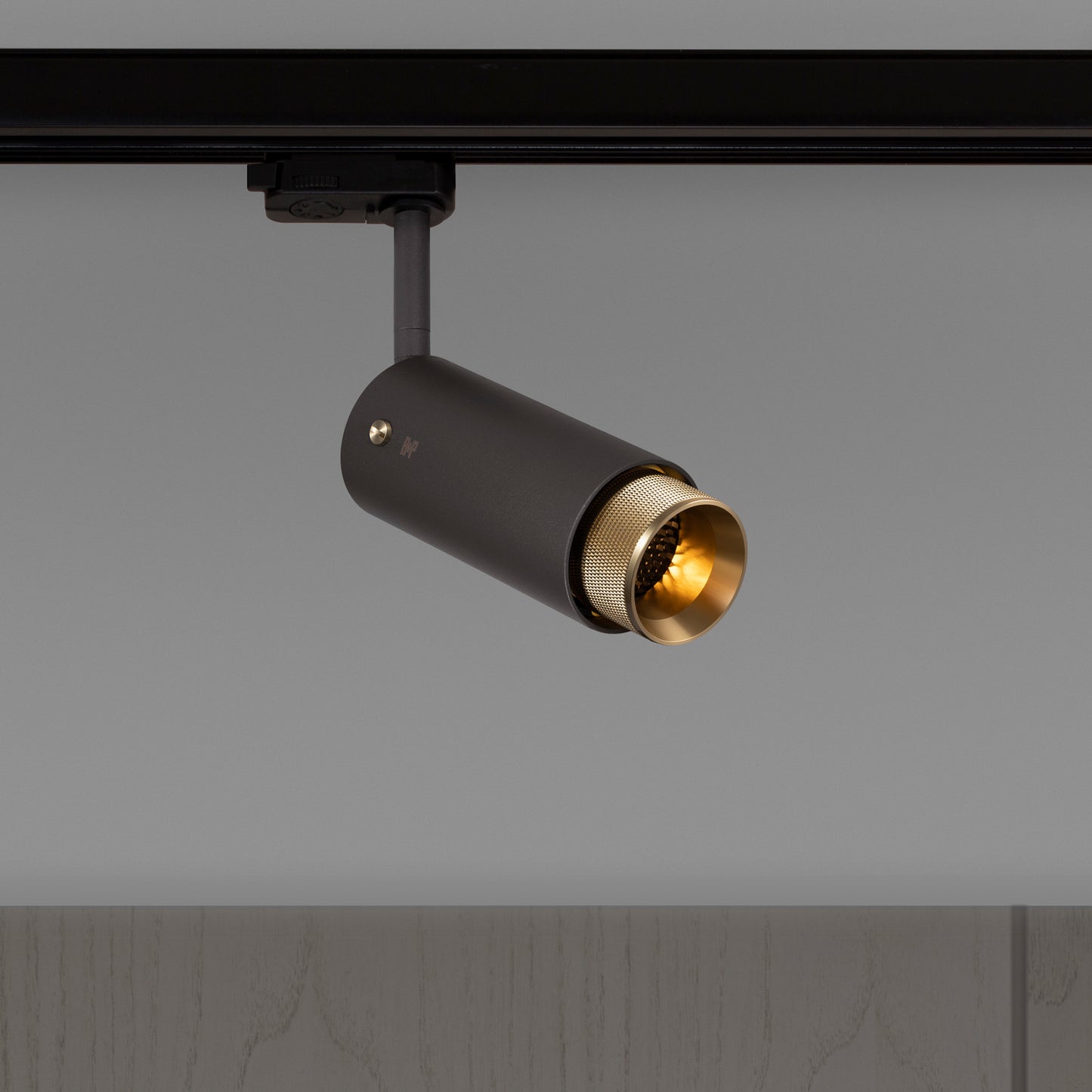 Exhaust Track Cross Graphite